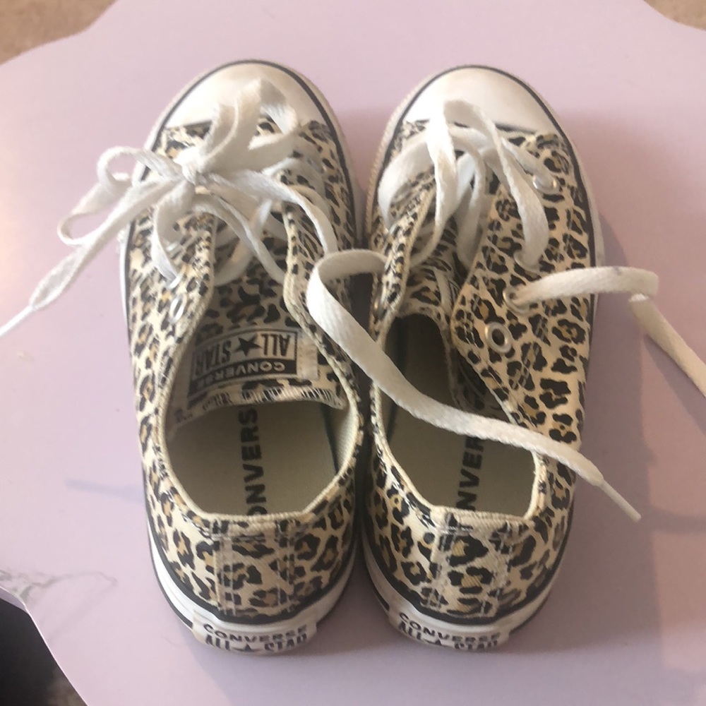 Converse - Picture 2 of 2